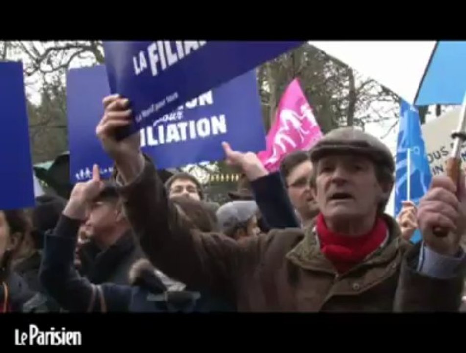 Les opposants au mariage gay aux portes du Sénat