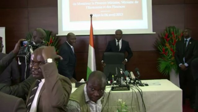 La Côte d'Ivoire défend sa justice, critiquée par HRW