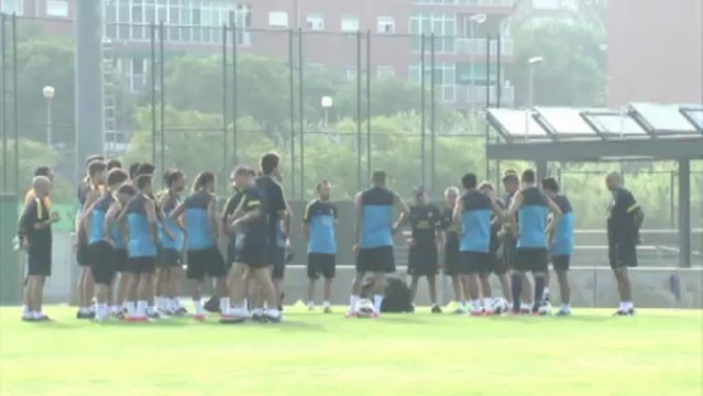 Victor Valdes se acerca a la Premier League