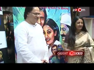 Planet Bollywood News - Deepika was unhappy with Ranveer's revealing outfit, Ayushmann takes fashion tips from Sonam, & more