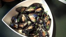 Moule marinière à la crème (Mussels Mariner Style)