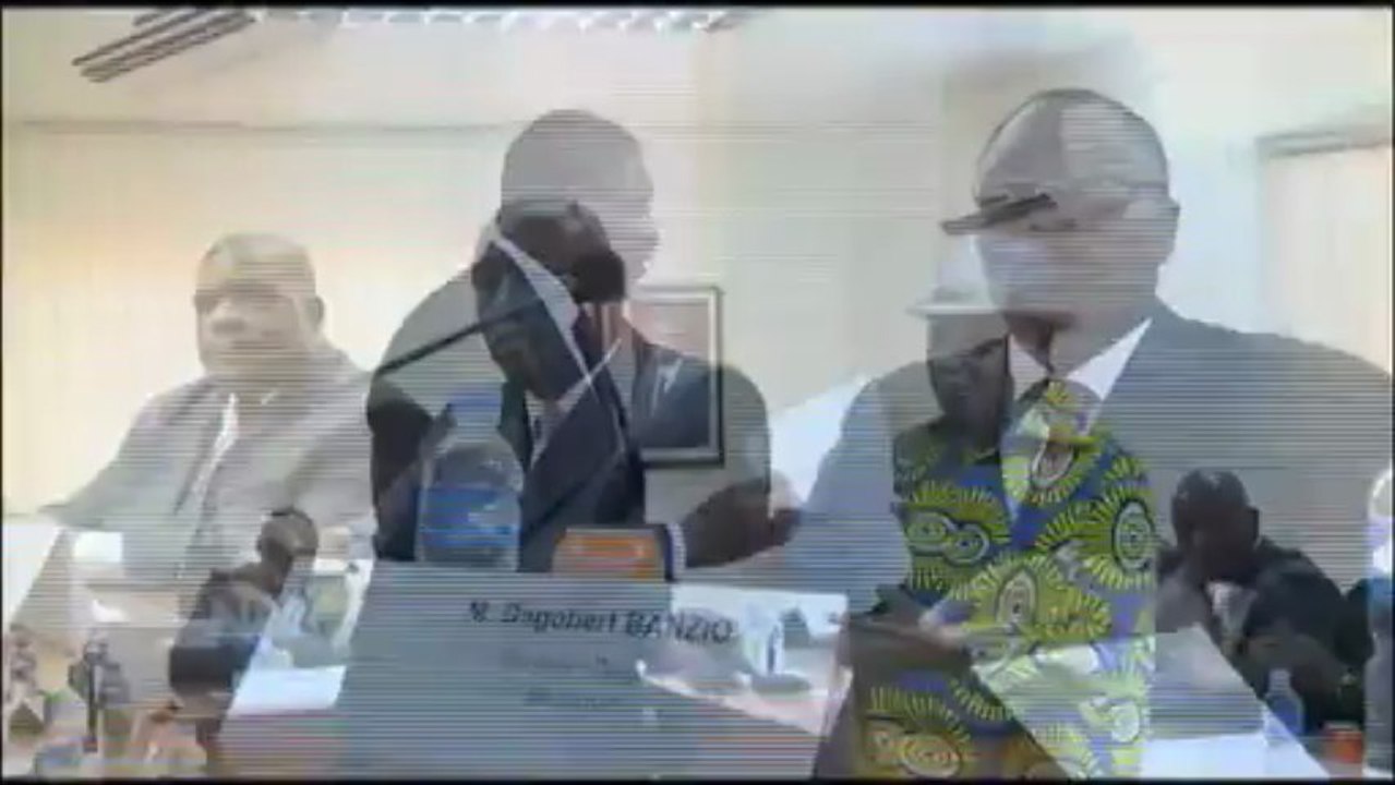 DON DU  PR ALASSANE OUATTARA AU GUEMON ET AU CAVALLY