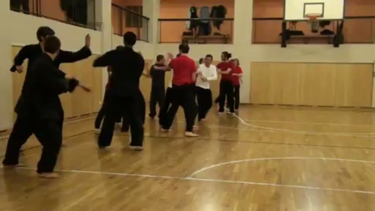 EXERCICE DE COMBAT