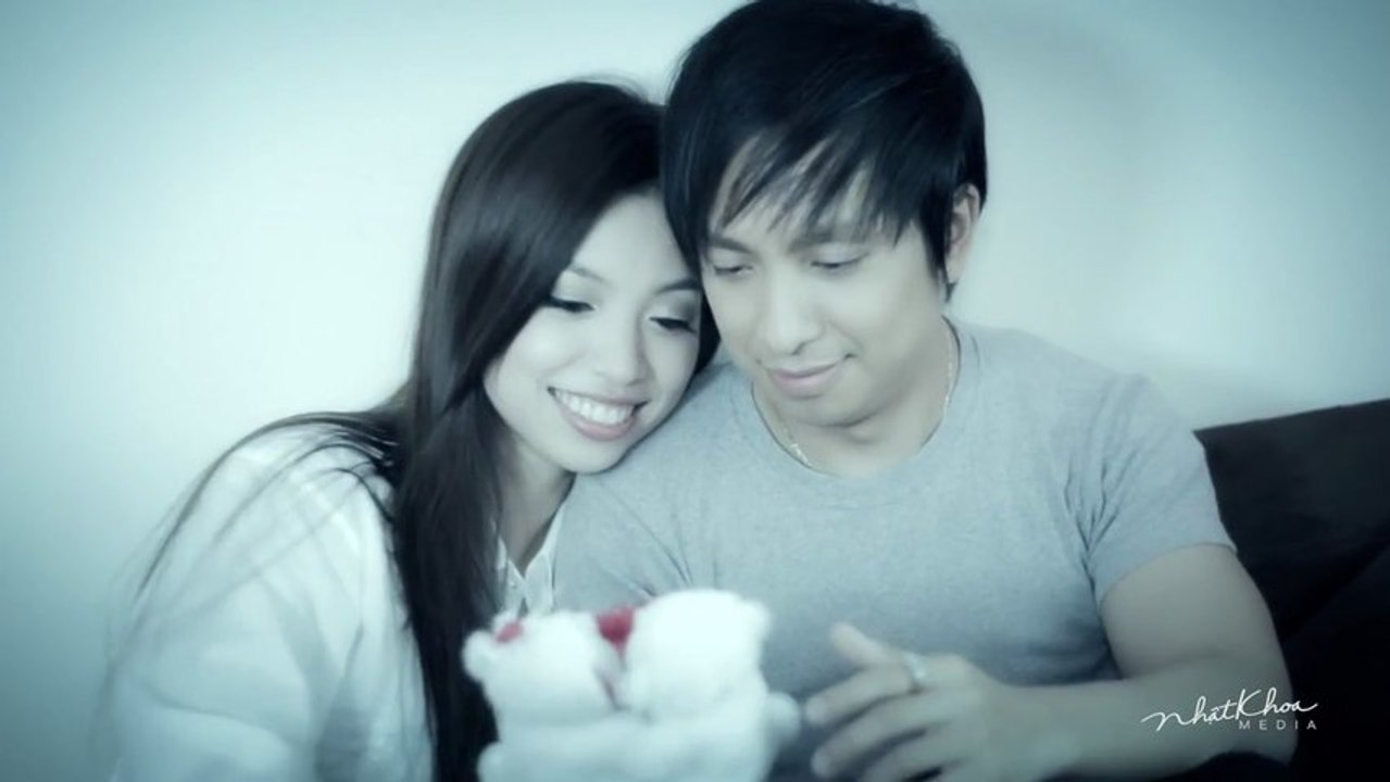 Nụ cười biệt ly - Vy Hải Triệu