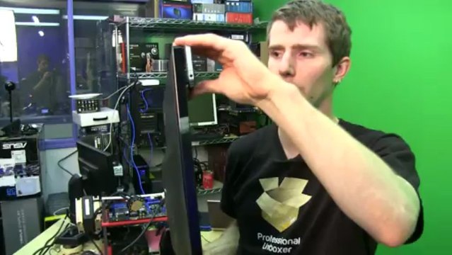 Acer H236HL bid Slim Bezel LCD Monitor Unboxing & First Look Linus Tech Tips