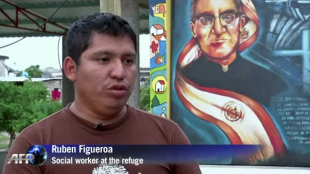 The Mexican priest risking everything to help migrants