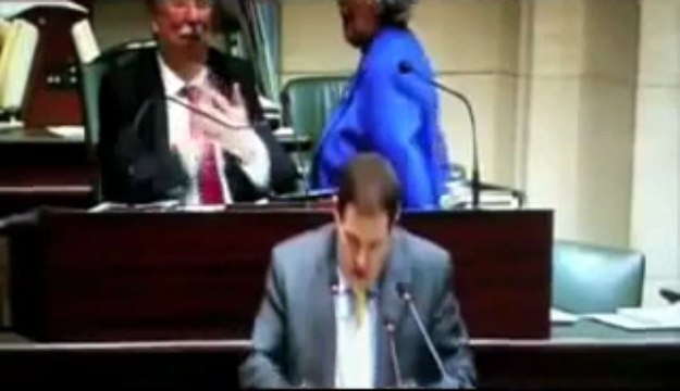 СКАНДАЛЬНОЕ выступление депутата парламента Бельгии Лорана Луи (с русским переводом)