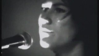 Pixies- Monkey Gone To Heaven (clip)
