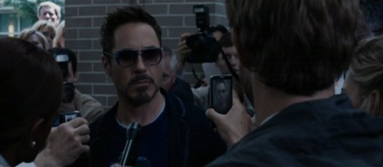 IRON MAN 3 - extrait 1 - Tony Stark menace Le Mandarin VF