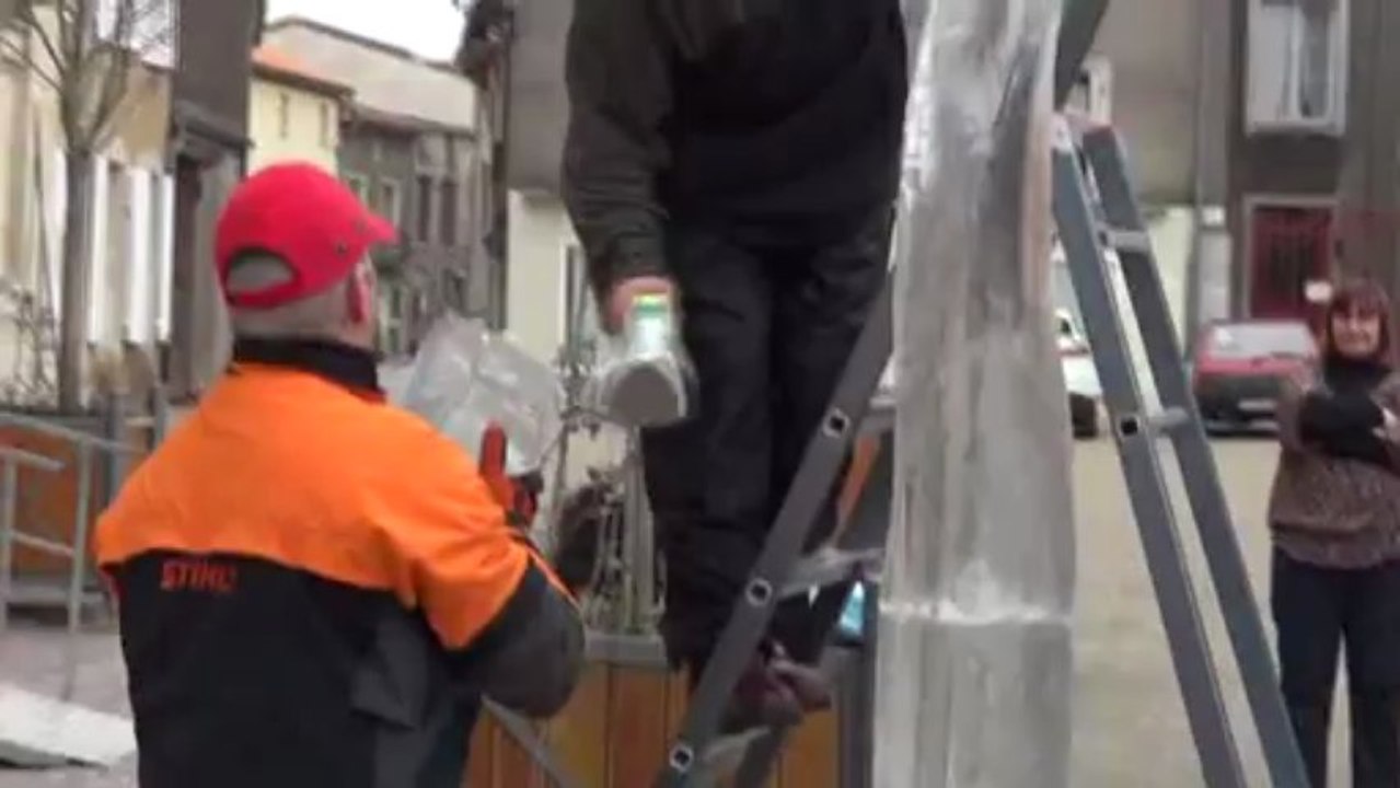 Renc'Art 2013, Michel Dardaine sculpte sur glace