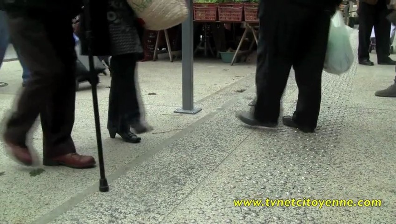 L'hécatombe sur la marche des halles de Chambéry