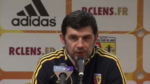 Conférence de presse RC Lens - CS Sedan : Eric SIKORA (RCL) - Laurent GUYOT (CSSA) - saison 2012/2013
