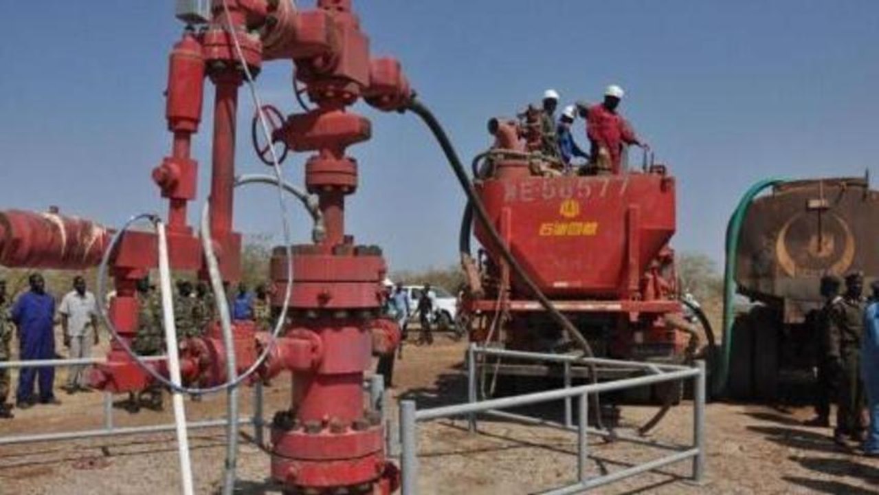 Sudans restart shared oil production