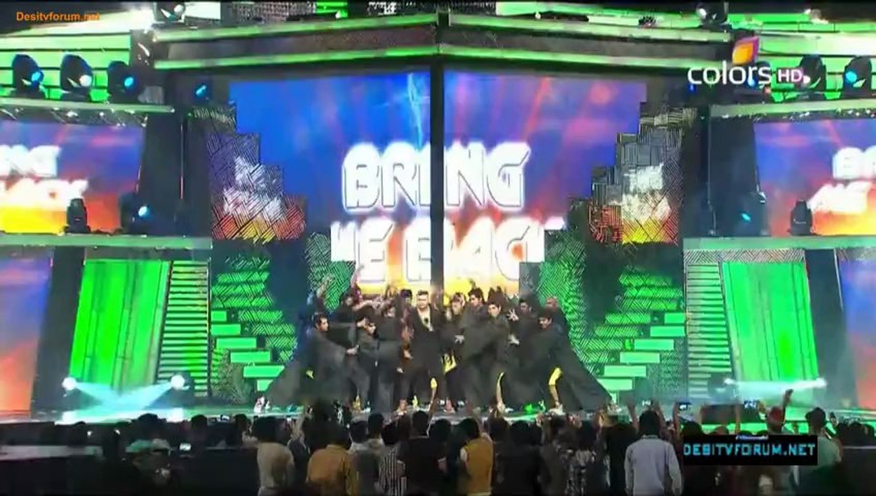 MTV Video Music Awards 720p 7th April 2013 Video Watch Online HD pt4