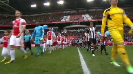 Holanda: Ajax 4-0 Heracles