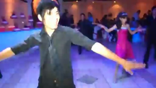 Felices15 de Aylin - Abril 5 del 2013 - Chambelanes Arlequín