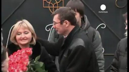 Ukraine: le président gracie deux anciens ministres de...