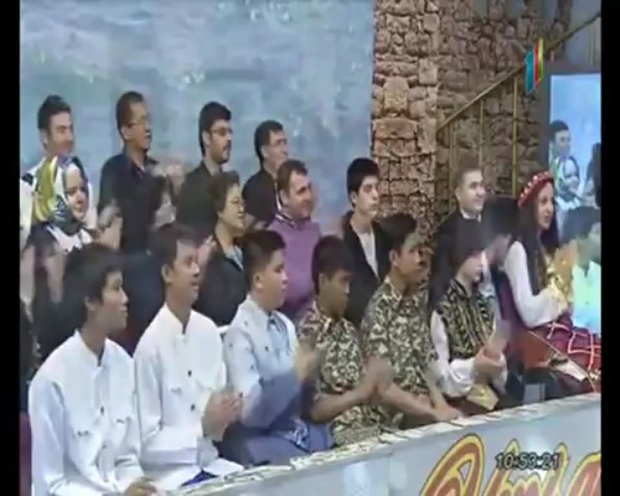 Somalili Əhmed və Elza Seyidcahan - Əziz Dostum - YouTube