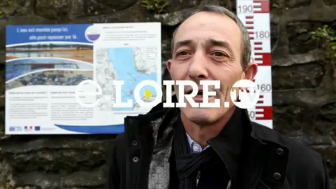 POSE D'UN REPERE DE CRUE A CUFFY