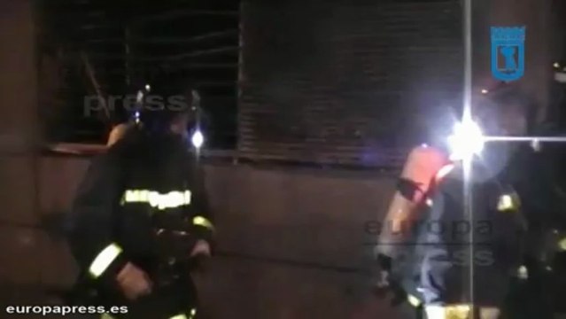 Un incendio en un edificio en Madrid deja 17 heridos