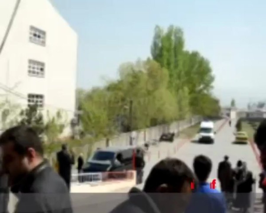 Askeri araç kaza yaptı: 8 yaralı