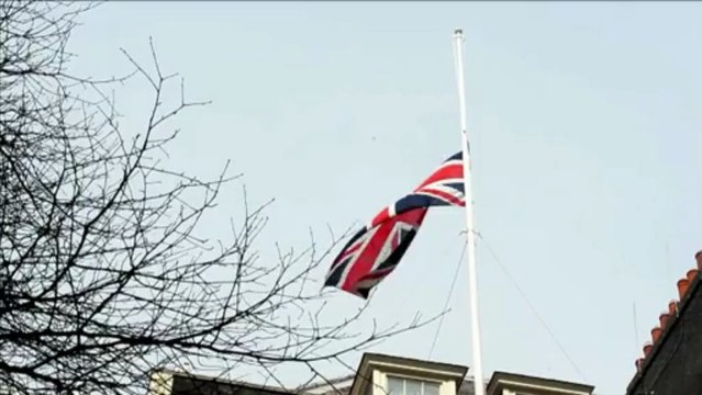 British PM Cameron pays tribute to ex-PM Thatcher