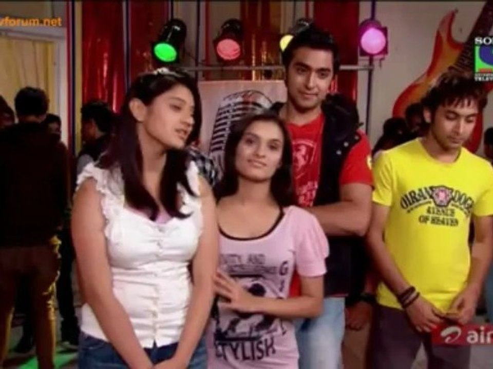 Parvarish Kuch Khatti Kuch Meethi 8th April 2013 Video part2