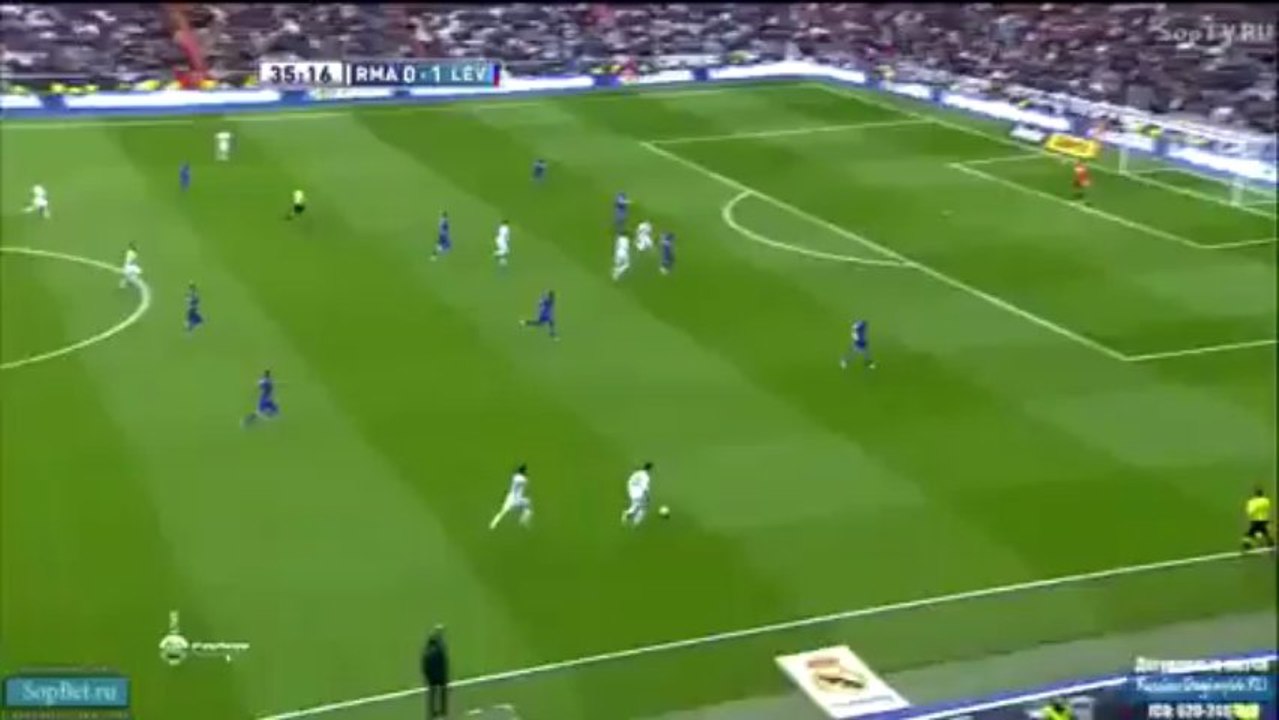 Le superbe but de Gonzalo Higuain en vidéo