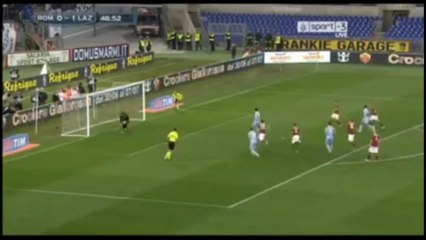 Hernanes falla el penalti a favor de la Lazio