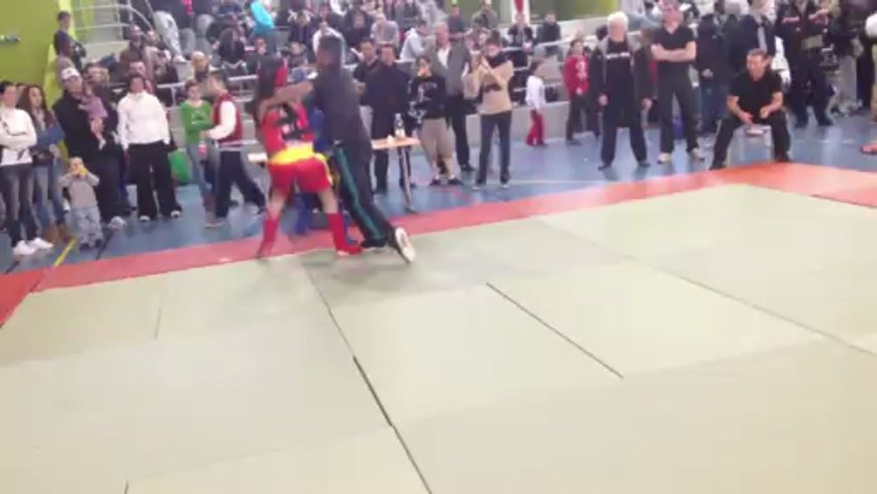 IBEN EL BOUSHAKI  Leila 1er reprise