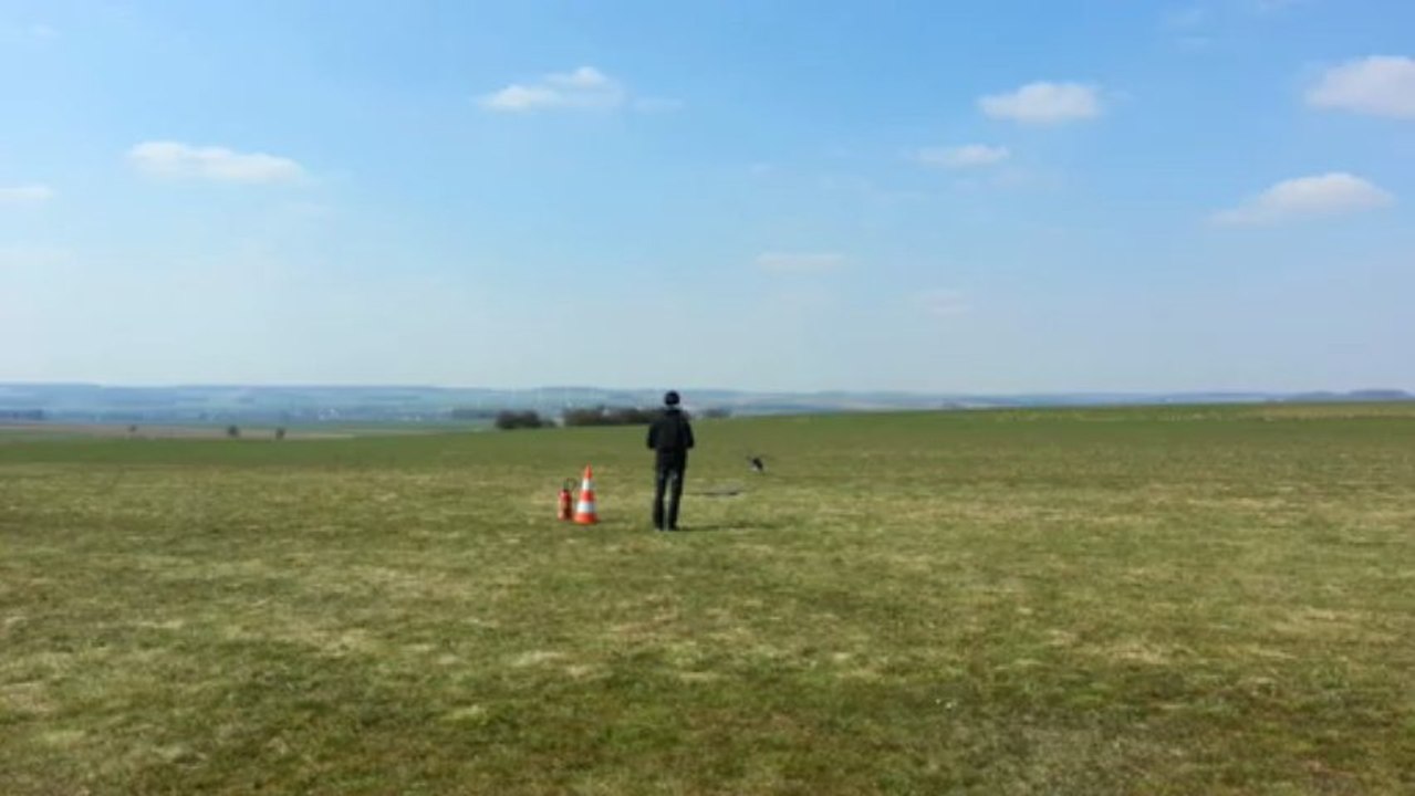 144936Pierre-Yves Celles - compass 7HV, magnifique vol :)