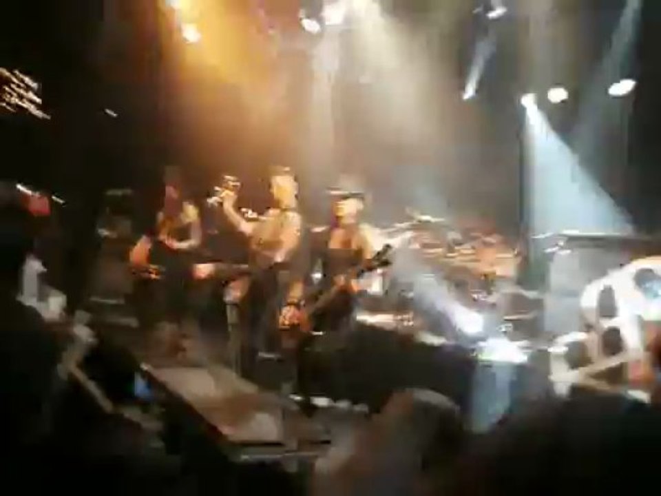 BLACK VEIL BRIDES - Youth and whisky live trabendo 5.04.2013