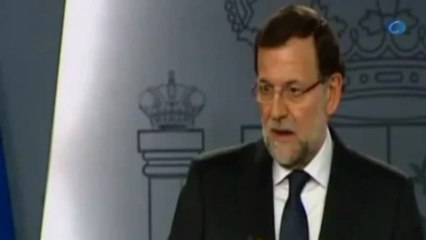 Rajoy dice que la Transición y el 23-F demuestran "quién es el monarca"