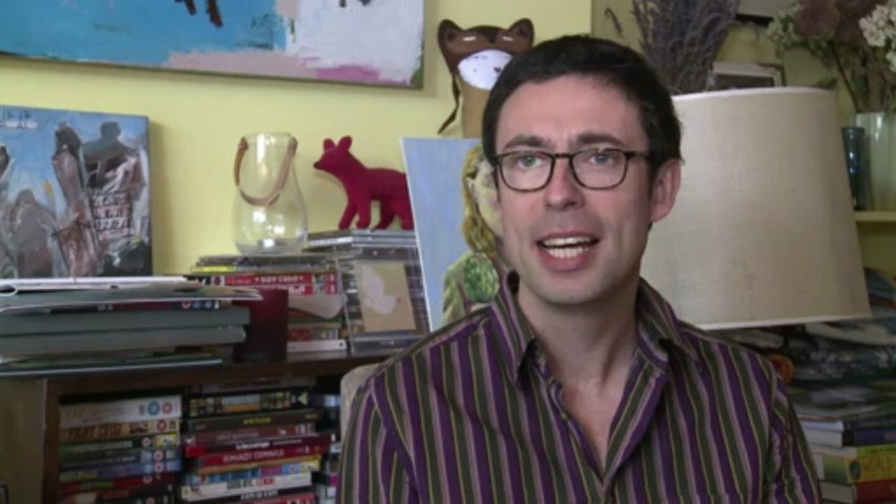 Fixing broken gadgets at London's 'restart parties'