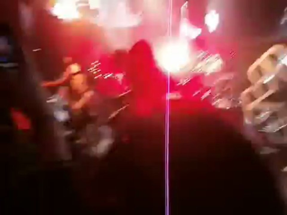 BLACK VEIL BRIDES -Nobody's hero live trabendo 5.04.2013