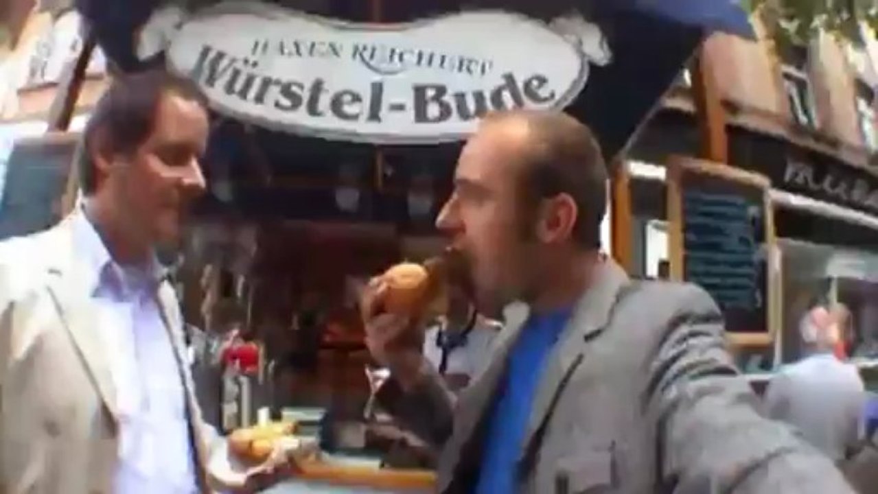 Auf dem Tretroller durch Deutschland | Euromaxx