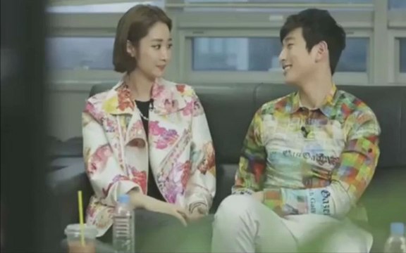 [HQ] WGM Jinwoon-Junhee Couple Unseen Cut 2: Watching WGM Broadcast Together