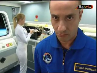 1x08 Parla in alienese