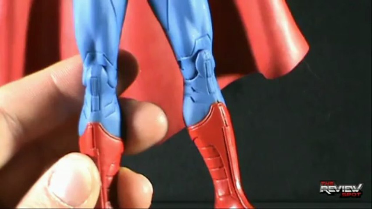 Toy Spot - DC Collectibles Justice League The New 52 Superman