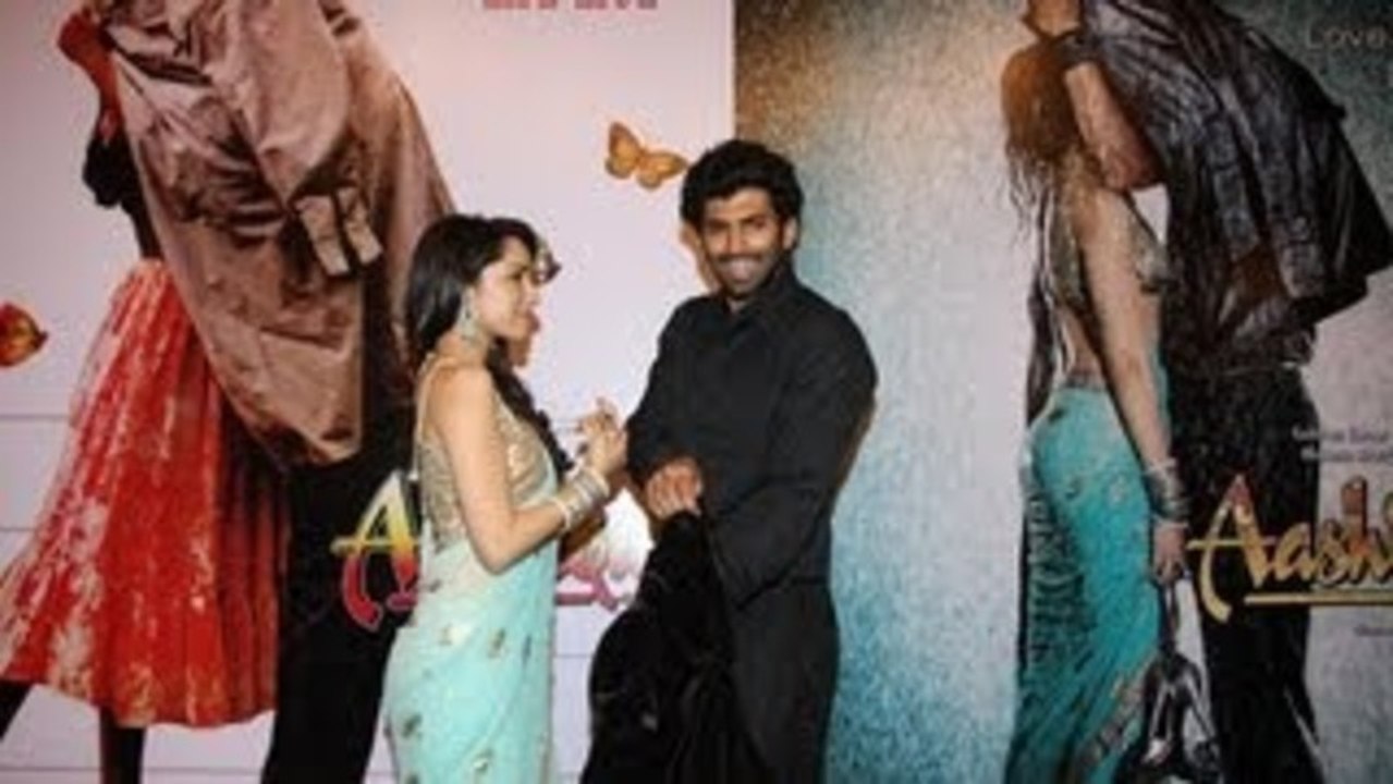 'Aashiqui 2' First Look & Music Launch | Aditya Roy Kapoor & Shraddha Kapoor