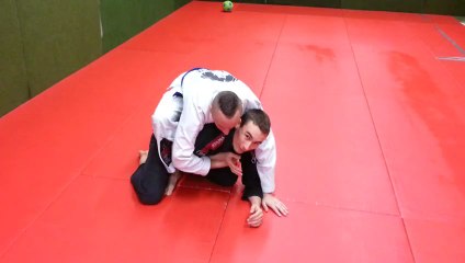 CARDON damien BJJ défense de la prise du dos
