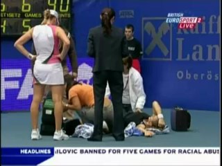 Mary Pierce falls and ENDS HER CAREER