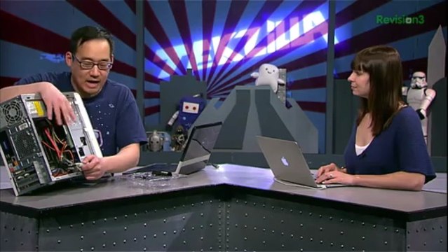 Spring Cleaning Your Computer! New Xbox: No Internet, No Games. How To Wrap A Cable. Webcam Picks, Google Cloud Print Printers, XL-ATX Motherboards? - Tekzilla