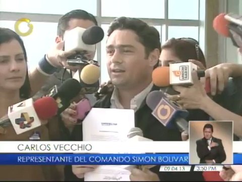 Consignan ante el CNE documento de compromiso firmado por Capriles
