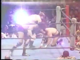 Terry & Dory Funk vs Bruiser Brody & Jimmy Snuka - (AJPW 12/13/81)
