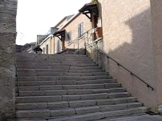 Dirt Bike descente d'éscalier