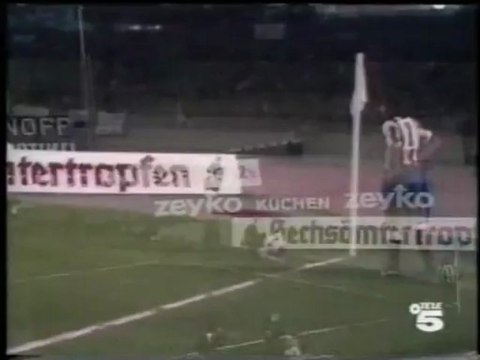 1974-I FC Bayern Munich - Atletico Madrid SAD 1st half