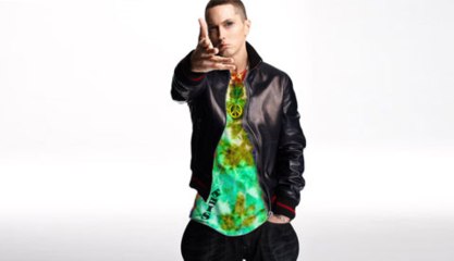 ☮ RIHANNA / EMINƎM JUST GONNA STAND THERE AND WATCH ME BURN PART IV THIS™ BRAND GIFT CLOTHING