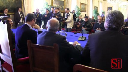 Napoli - Il Comune presenta accordo equitalia-agenzie delle entrate -1- (09.04.13)