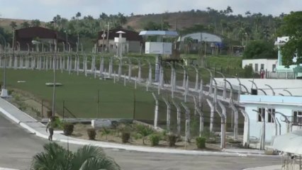Cuba: visite médiatisée de la plus grande prison du pays